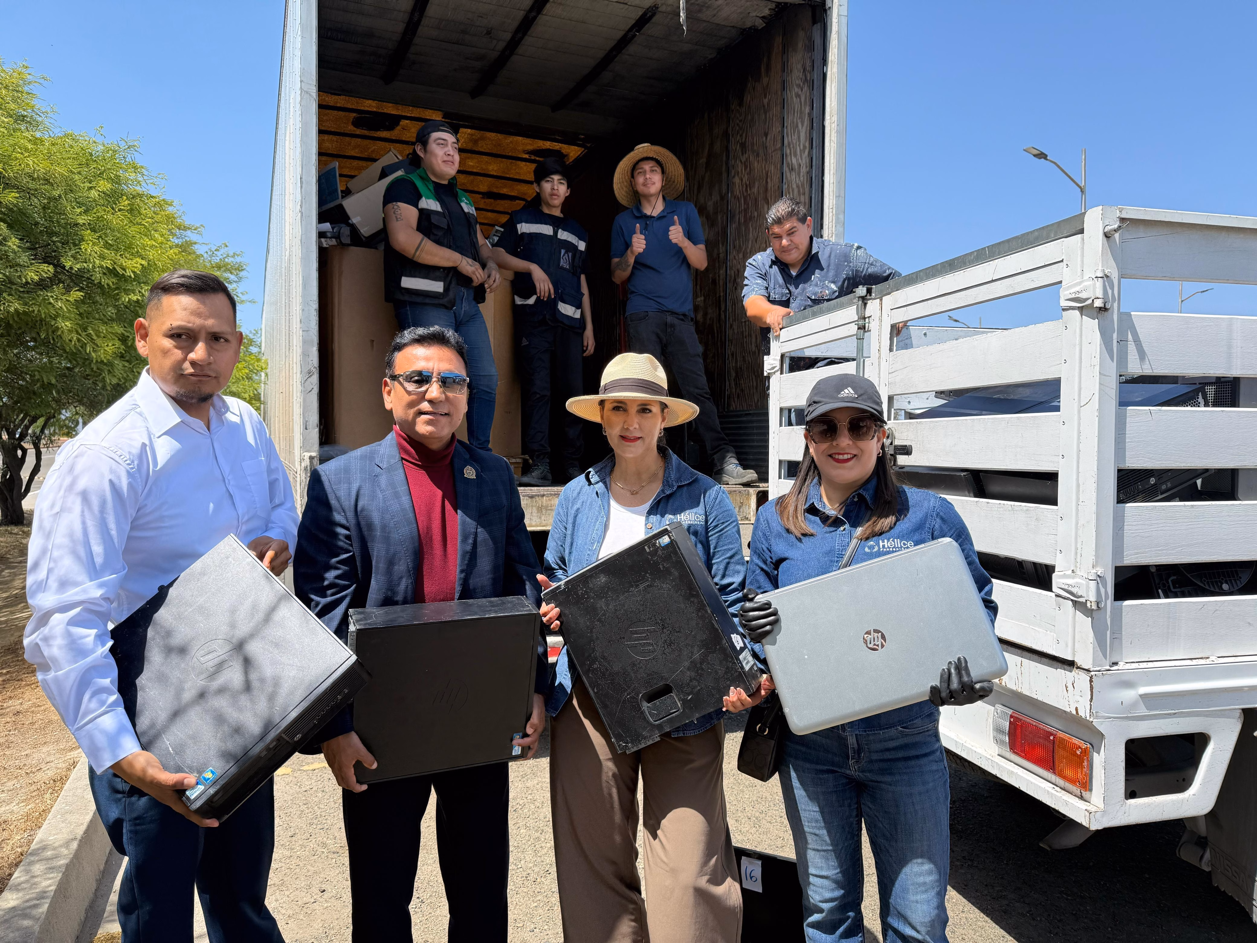 Articulo - Gobierno de Tijuana entrega más de cuatro toneladas de equipo de cómputo para reciclaje
