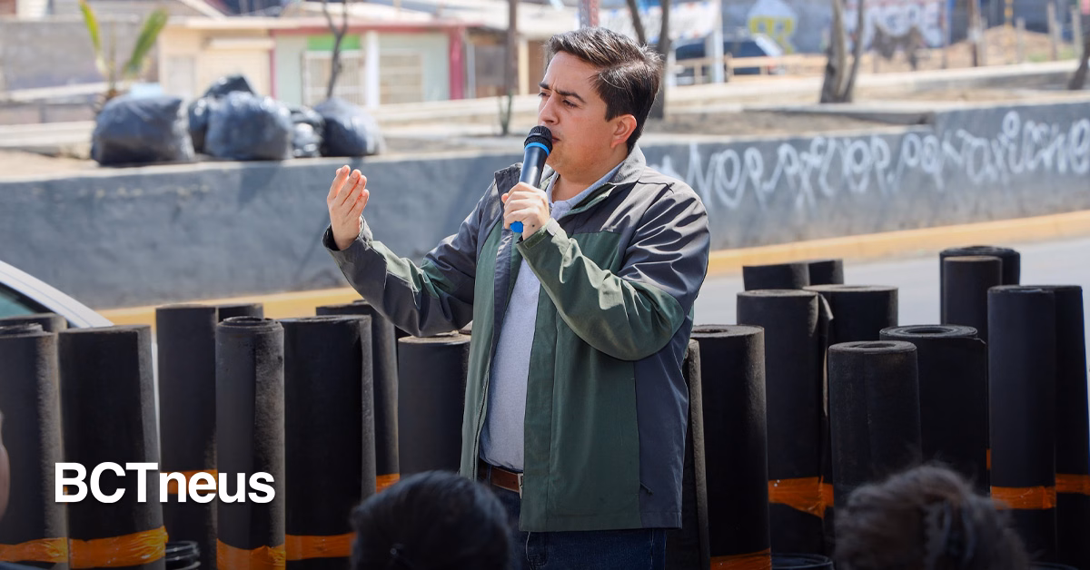 Articulo - Pablo Yáñez continúa entregando techumbres a quienes más lo necesitan.