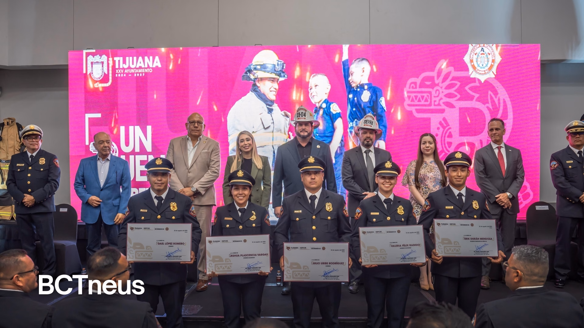 Articulo - Reconoce Ismael Burgueño labor heroica del Cuerpo de Bomberos de Tijuana