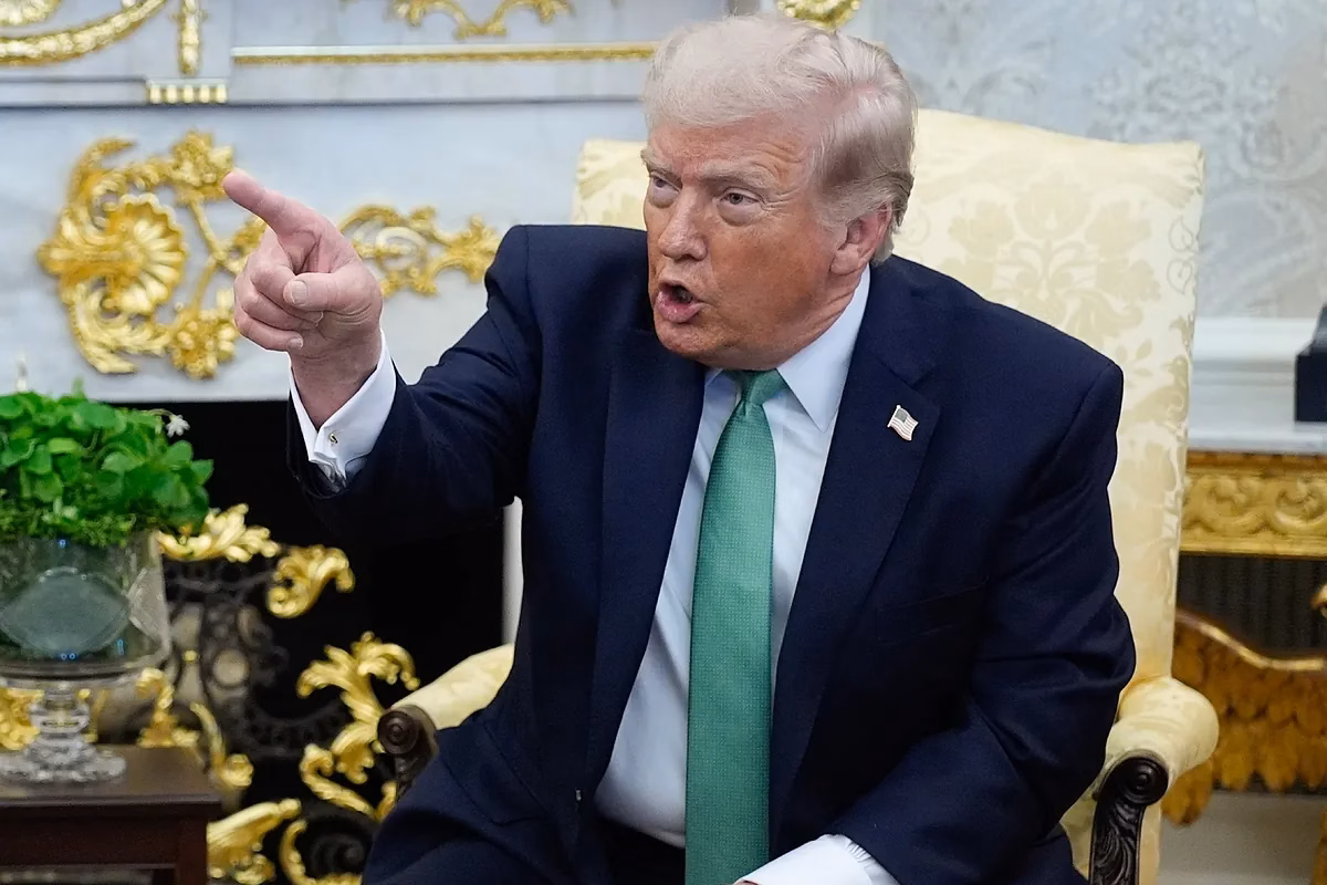 Articulo - "Cobardes": Trump se lanza contra países de la OTAN por no apoyar en Estrecho de Ormuz