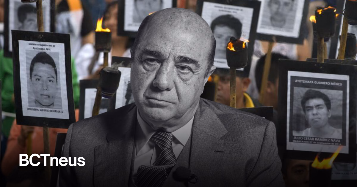 Articulo - Caso Ayotzinapa da un nuevo giro: retiran prisión preventiva a Jesús Murillo Karam
