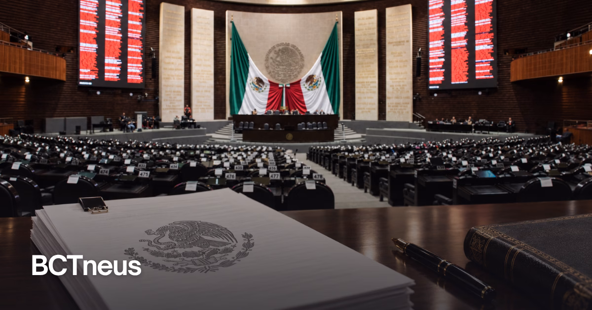 Articulo - Diputados tienen lista la reforma que impediría presidentes con doble nacionalidad