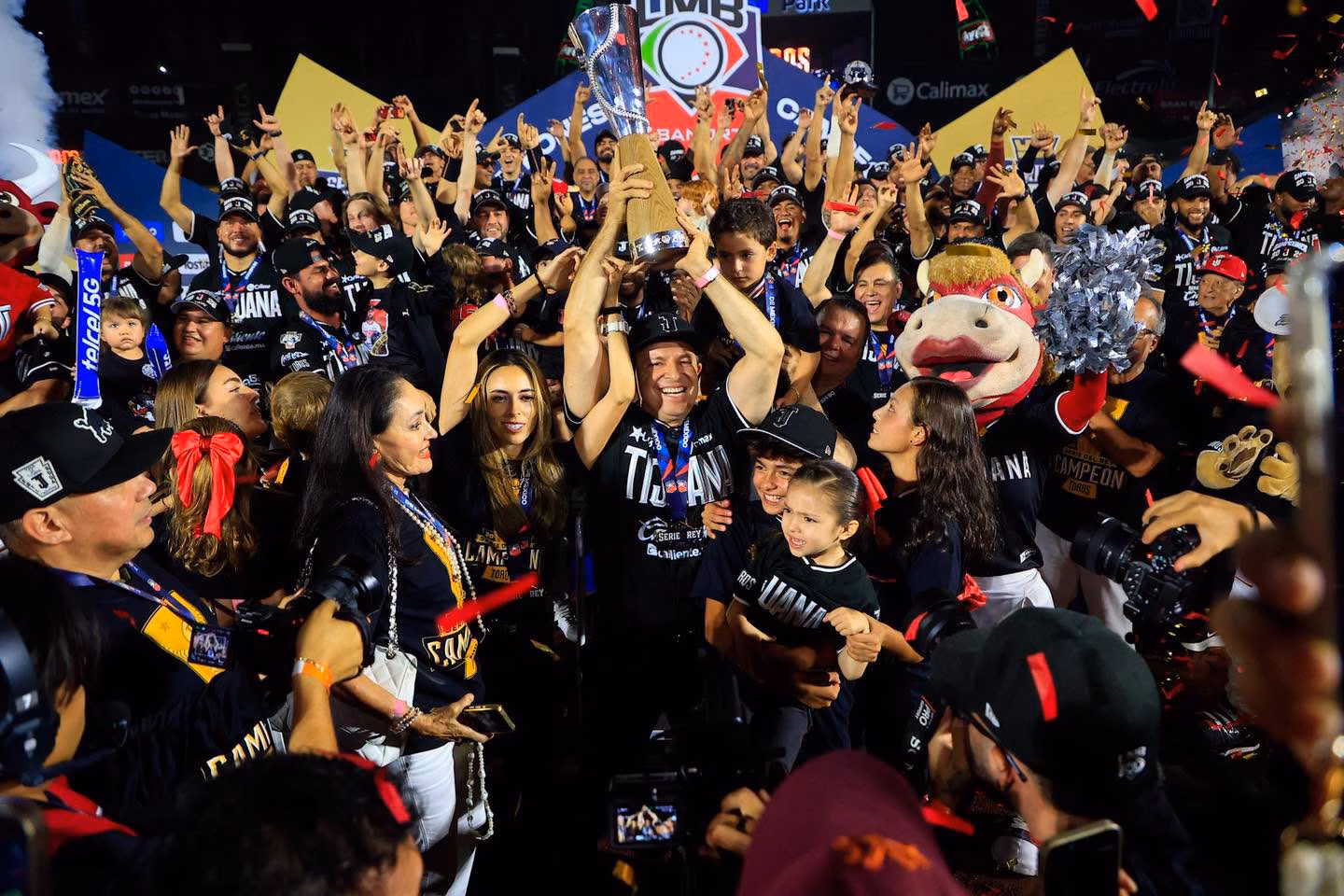 Tijuana sabe ganar... Xolos, Toros, Zonkeys y Potros construyeron una ciudad campeona