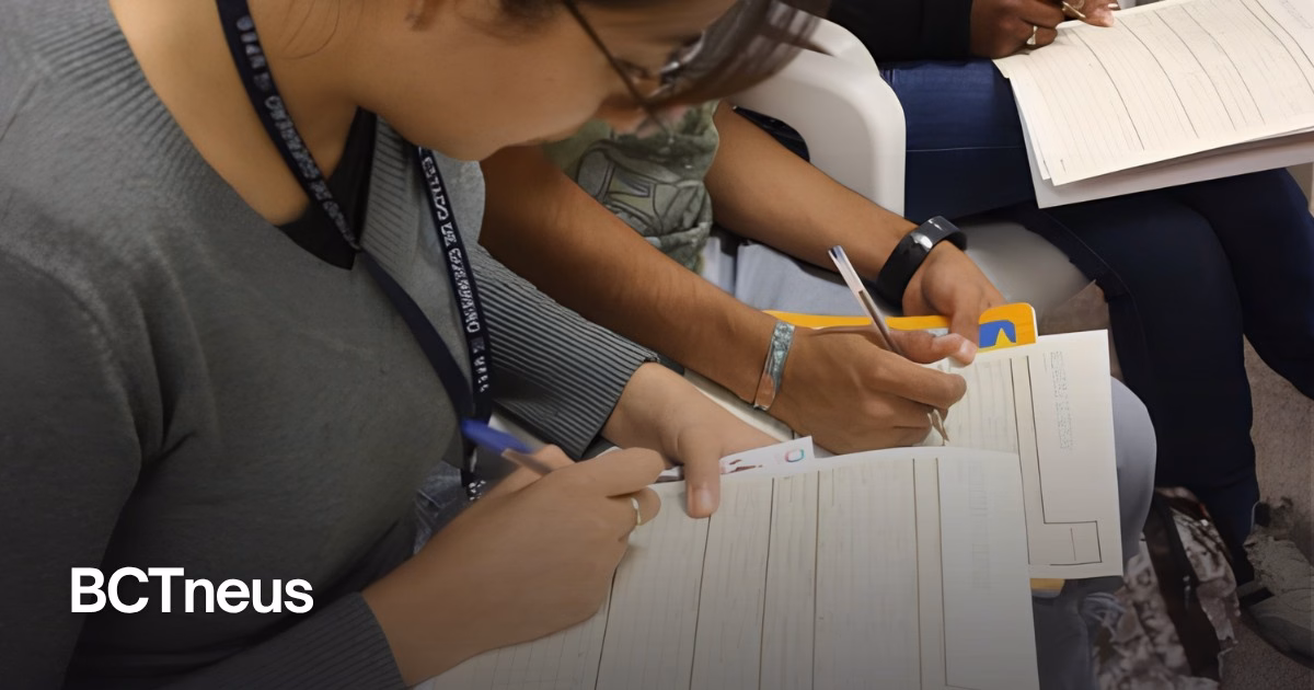 Articulo - Disminuye la cifra de "ninis" en México tras una década: Mujeres lideran el avance educativo y laboral